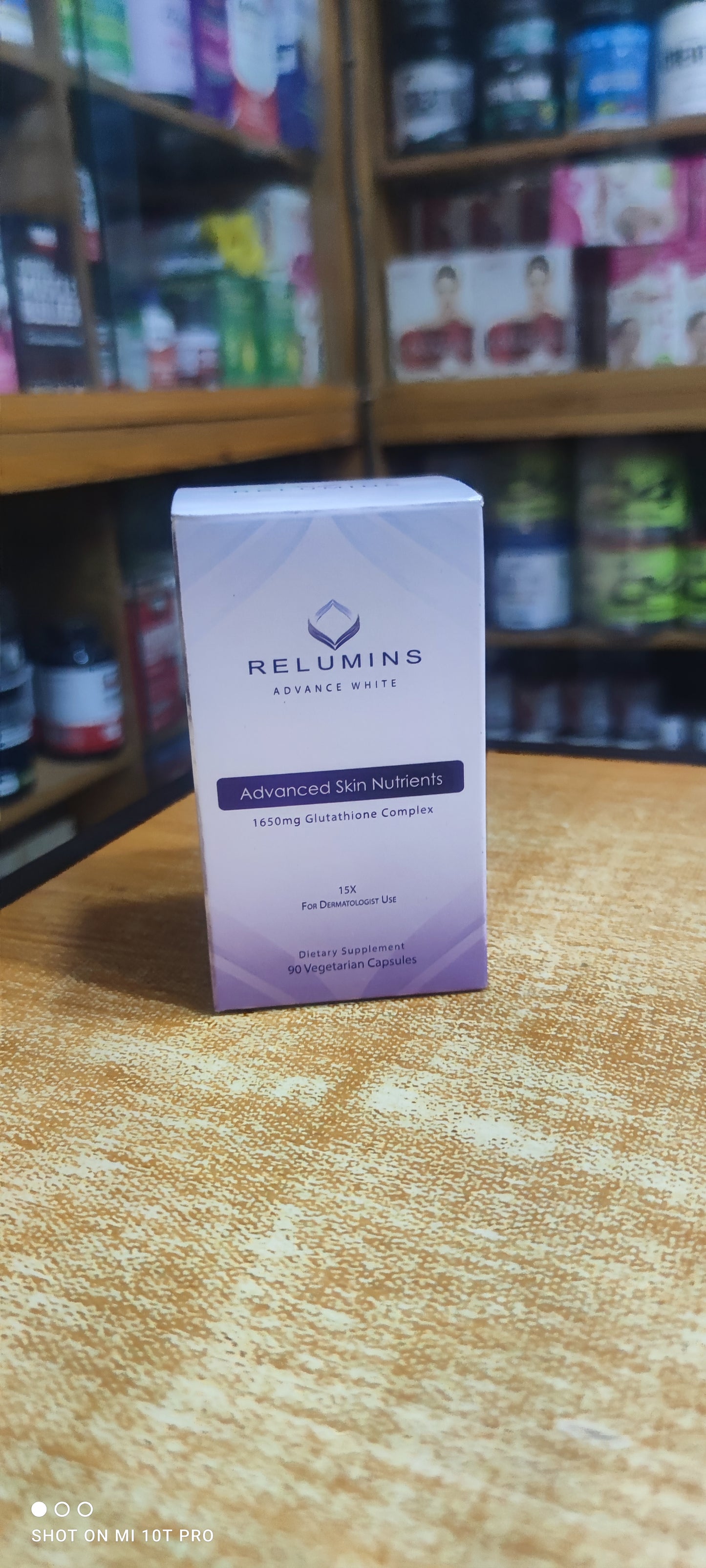 RELUMINS ADVANCED WHITE, 1650MG GLUTATHIONE COMPLEX X 90 CAPSULES